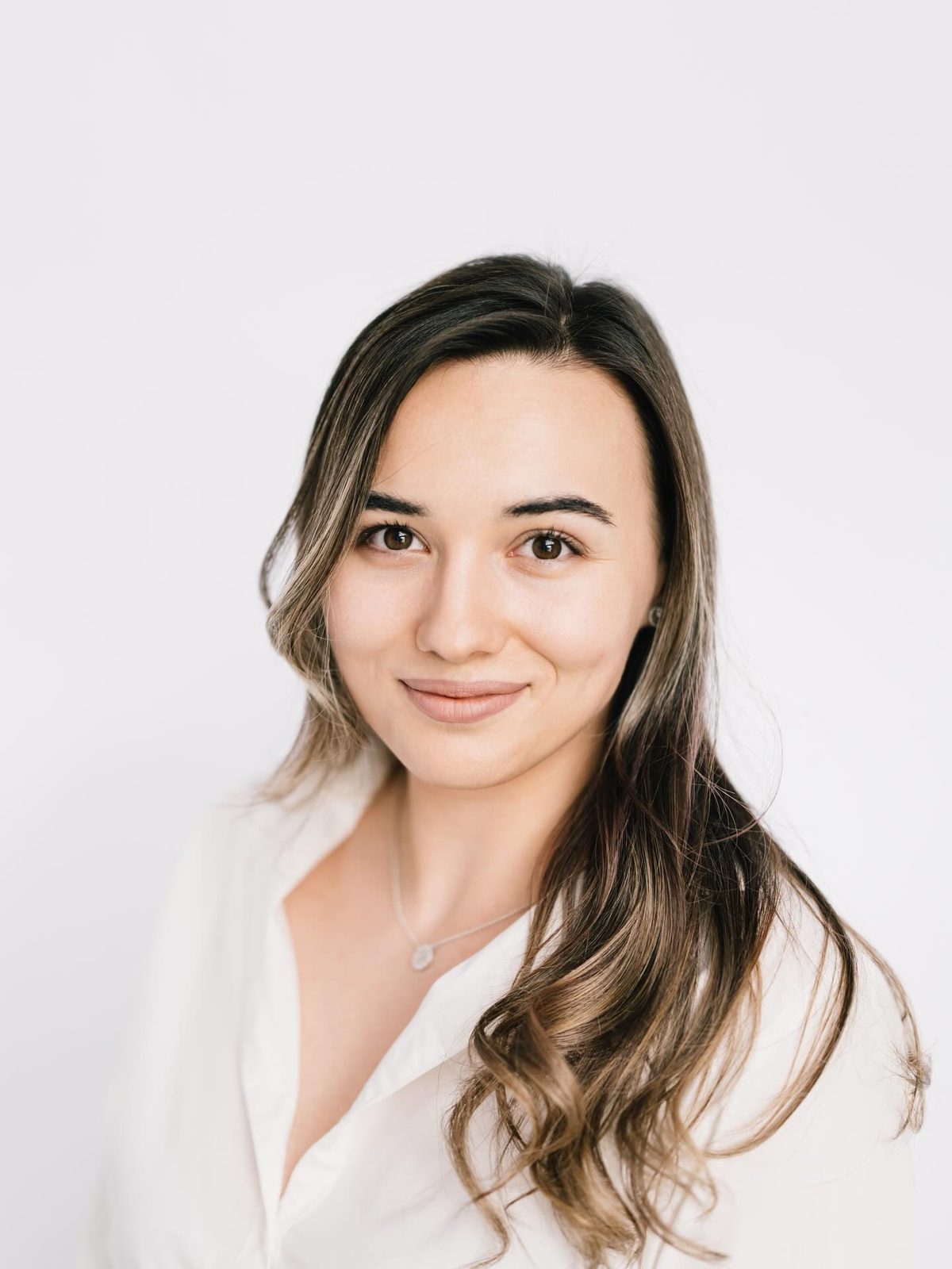 Alexandra Baci — fondatoarea ADENT 4QUALITY LABORATORY